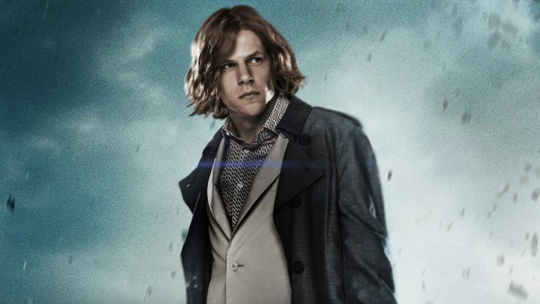 Lex Luthor, la DC potrebbe sviluppare uno stand-alone sul villain dei fumetti