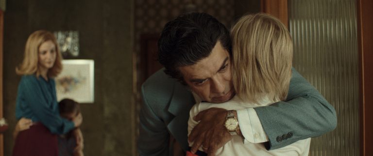 “Padrenostro”: il Primo Trailer del film di Claudio Noce in concorso a Venezia ’77 – al cinema dal 24 settembre