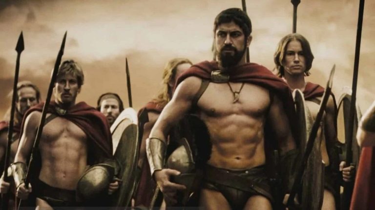 “300”: arriverà l’8 ottobre in 4K UHD il film diretto da Zack Snyder con protagonista Gerarld Butler