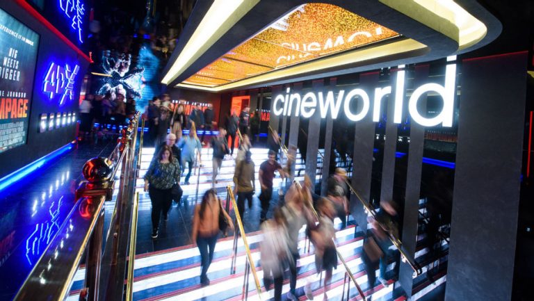 Cineworld: il colosso dei cinema decide di chiudere temporaneamente le sale del Regno Unito e Stati Uniti