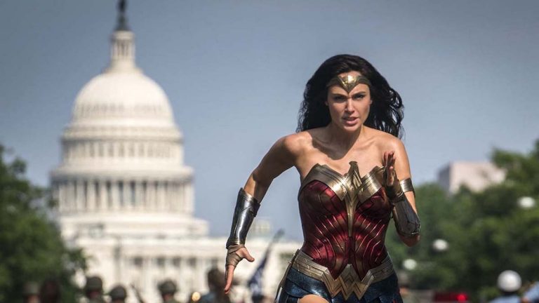 “Wonder Woman 1984”: la Warner proporrà il film in tutte le categorie degli Oscar 2021