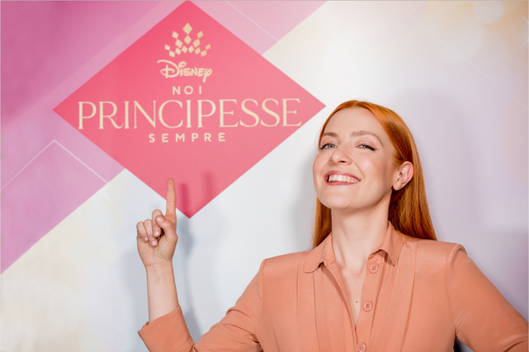 “Noi Principesse Sempre”: Noemi interpreta l’inedito singolo Disney “Un Nuovo Inizio”