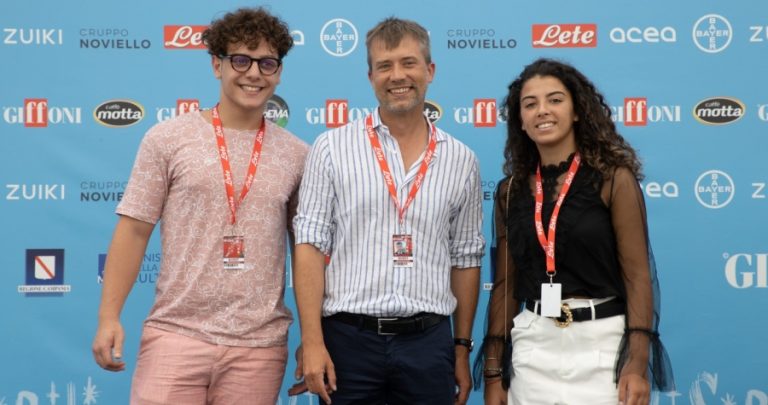 “Sogno di volare”, a #Giffoni2022 il docufilm in cui i giovani si riappropriano degli scavi di Pompei grazie al teatro