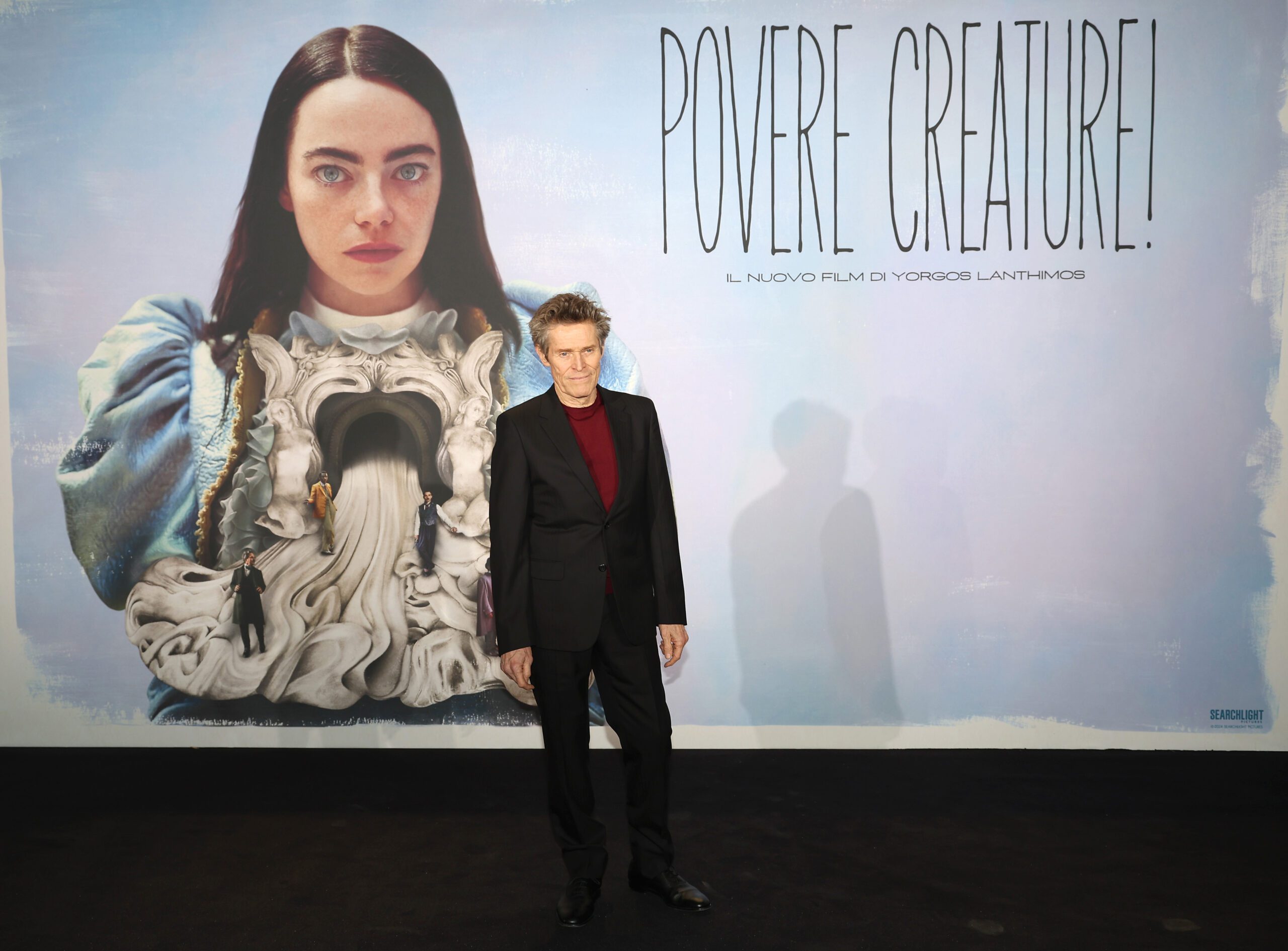 Povere Creature!: Willem Dafoe protagonista dell’anteprima italiana a Fondazione Prada