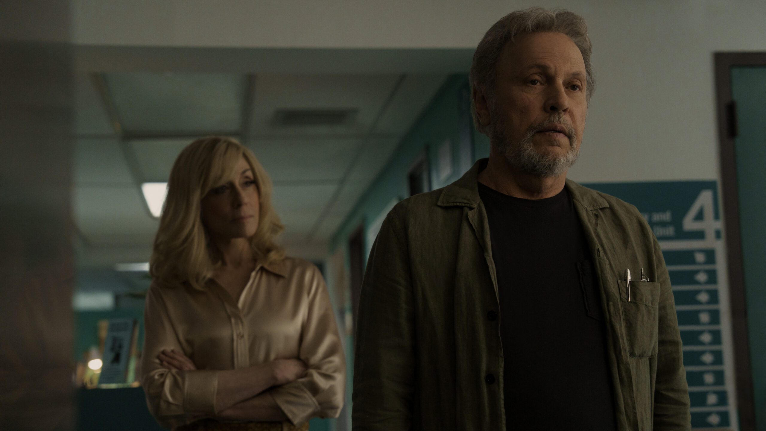 Before, le prime immagini del thriller psicologico Apple TV+ interpretato e prodotto da Billy Crystal