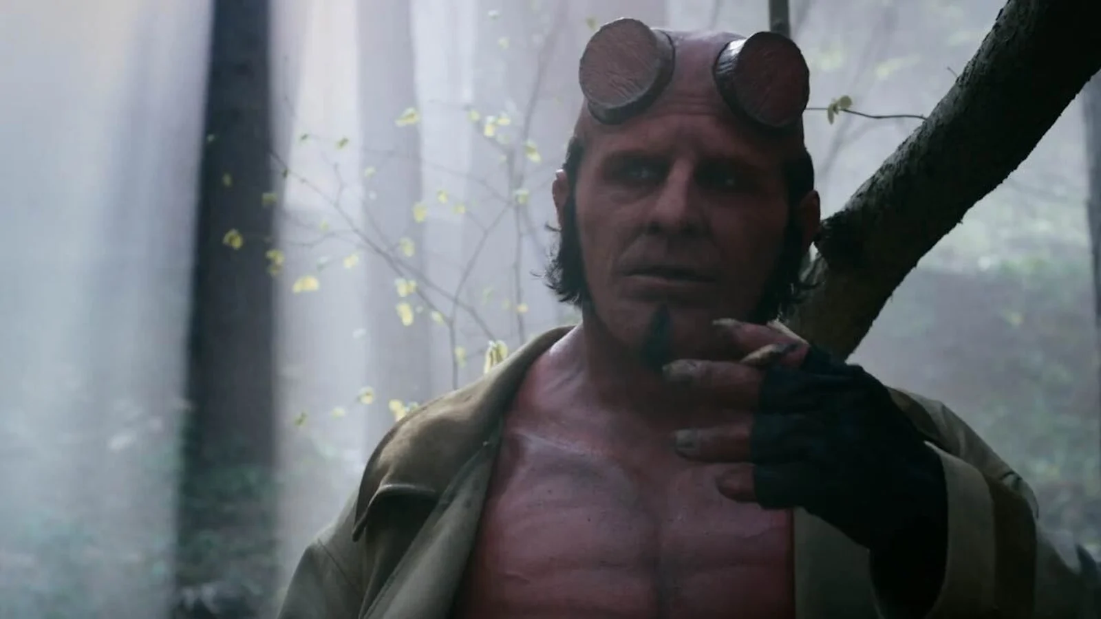 scena hellboy the croocked man