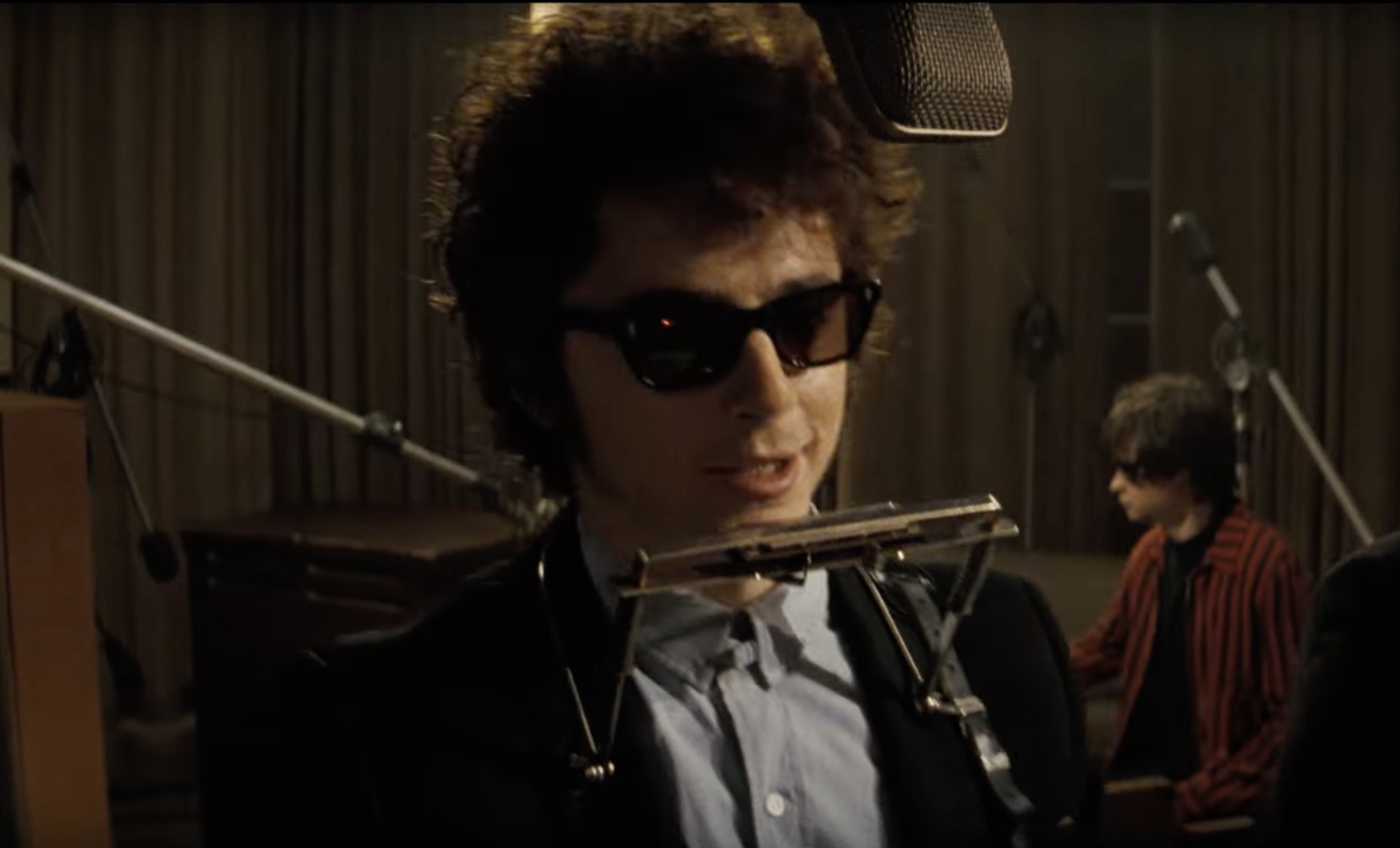 A Complete Unknown: il trailer ufficiale del biopic su Bob Dylan