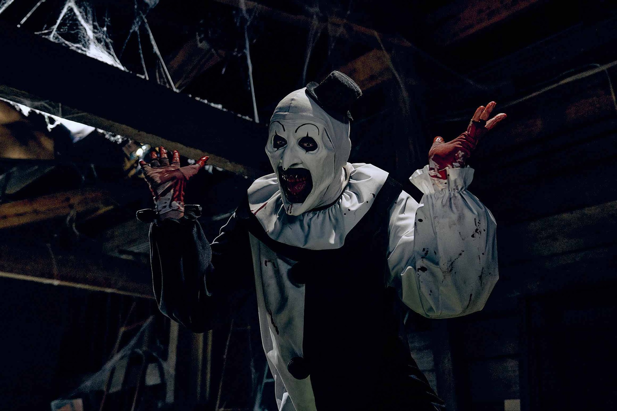 Terrifier 3: le prime due clip ufficiali italiane