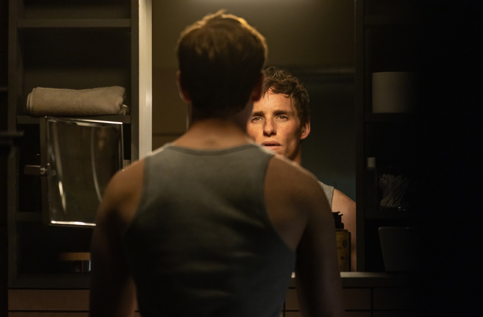 The Day of the Jackal, dall’8 novembre su Sky e NOW la nuova serie con Eddie Redmayne e Lashana Lynch