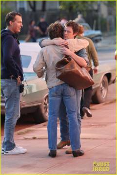 jeremy-allen-white-as-bruce-springsteen-on-set-02