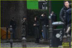 cillian-murphy-rebecca-ferguson-peaky-blinders-set-23