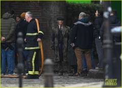 cillian-murphy-rebecca-ferguson-peaky-blinders-set-29