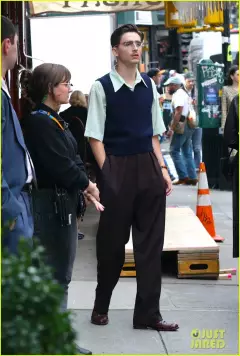 timothee-chalamet-begins-filming-marty-supreme-in-nyc-03