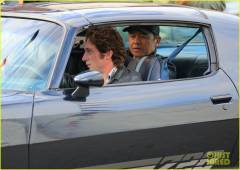 bruce-springsteen-visits-jeremy-allen-white-on-deliver-me-from-nowhere-set-in-nj-11