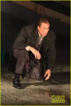 nicholas-cage-spiderman-noir-filming-23