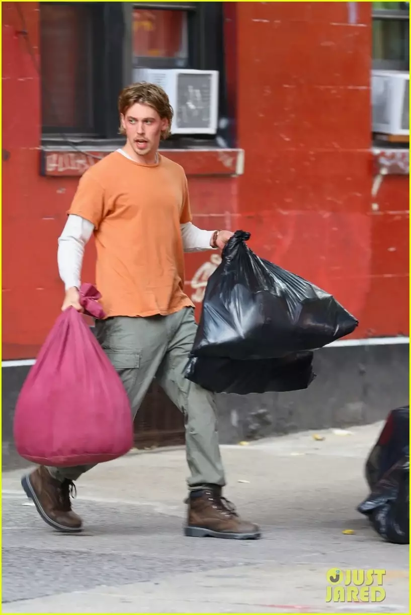 immagine austin butler set caught stealing