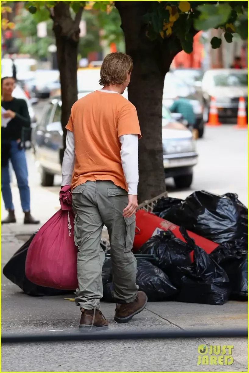 immagine austin butler set caught stealing