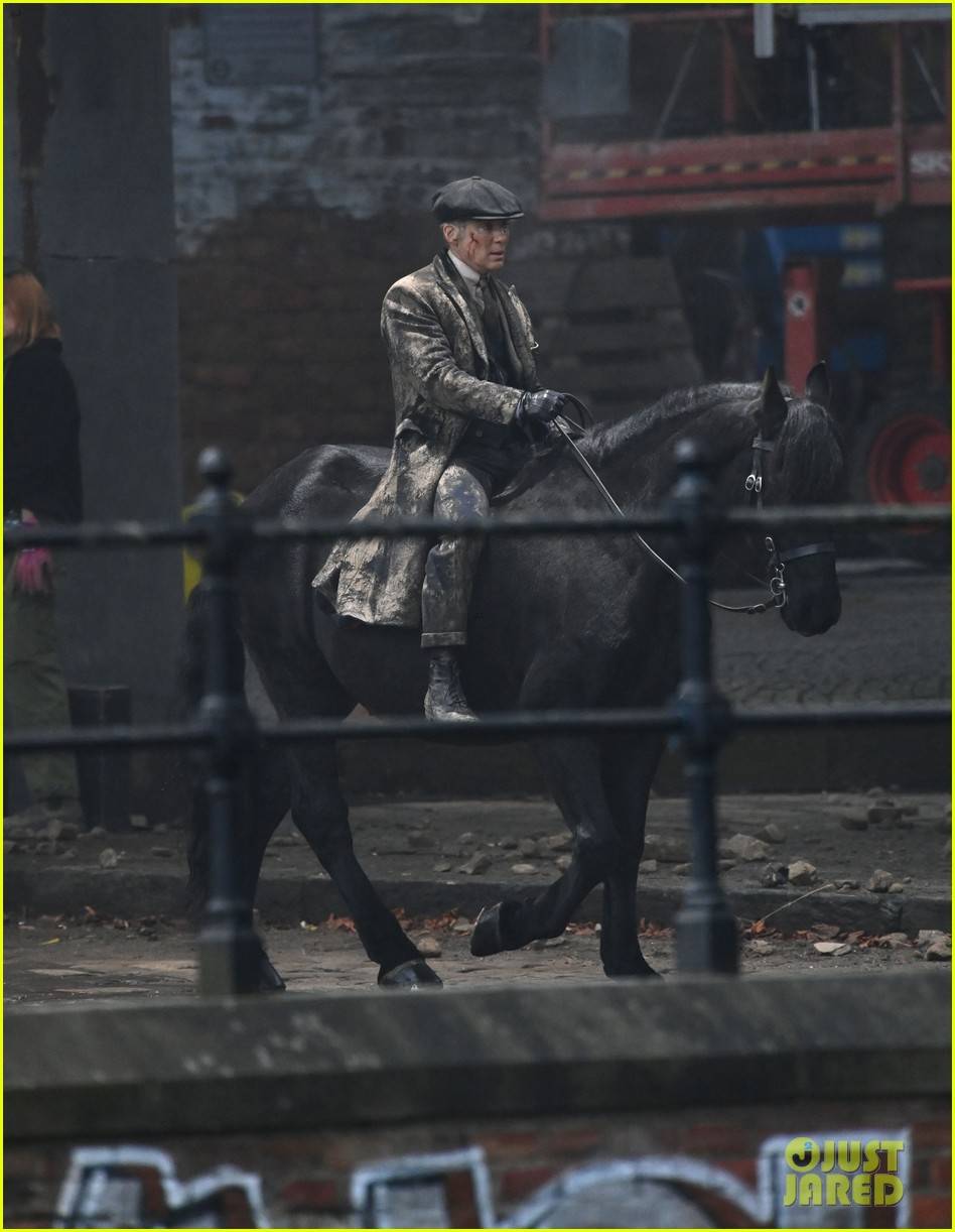 nuove foto set peaky blinders - il film