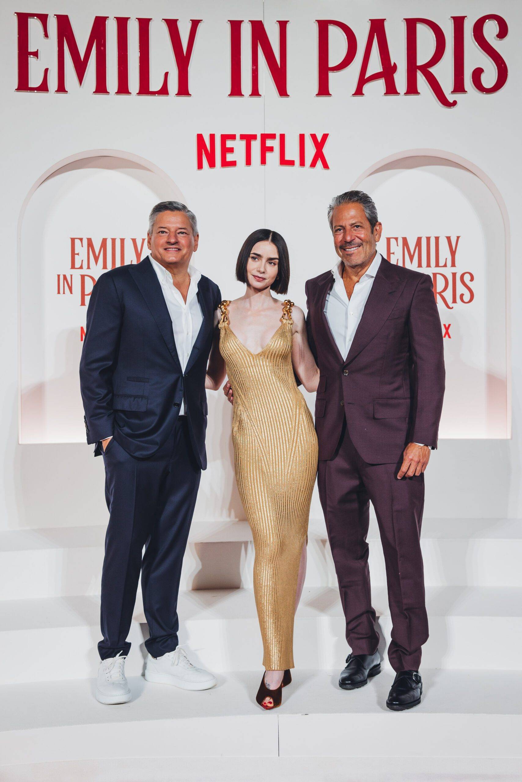 foto globale première emily in paris 4