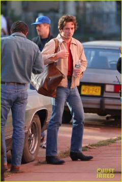 jeremy-allen-white-as-bruce-springsteen-on-set-39