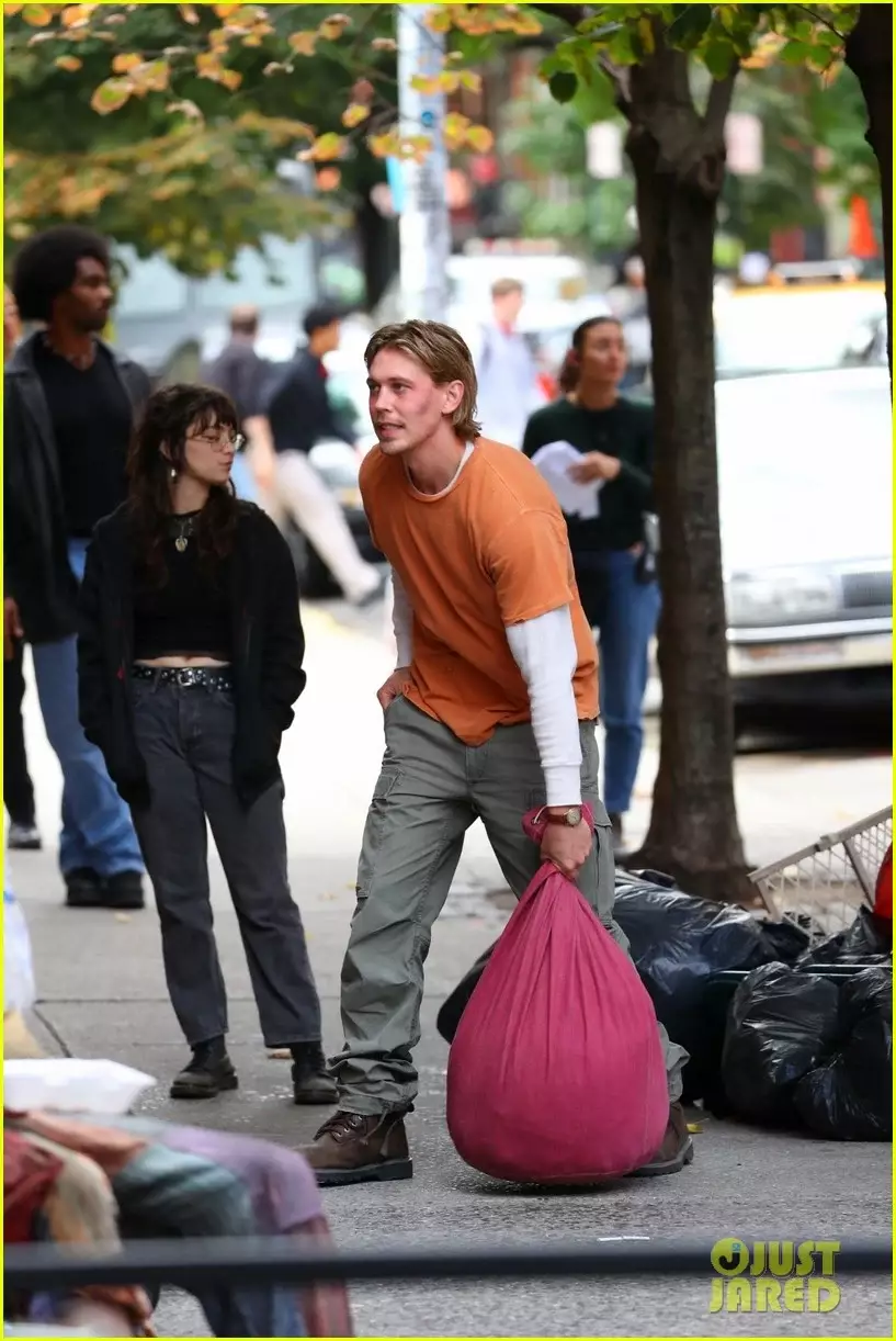 immagine austin butler set caught stealing